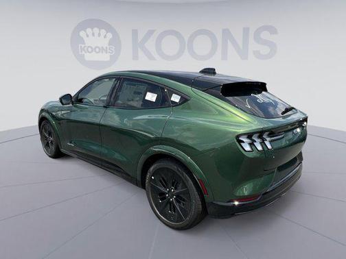 2025 Ford Mustang Mach-E GT