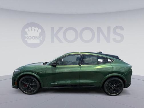 2025 Ford Mustang Mach-E GT