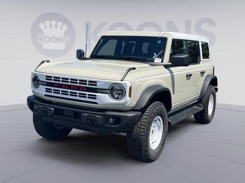 DESERT SAND 2026 Ford Bronco Heritage Edition
