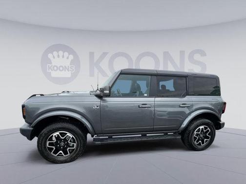 2024 Ford Bronco Outer Banks