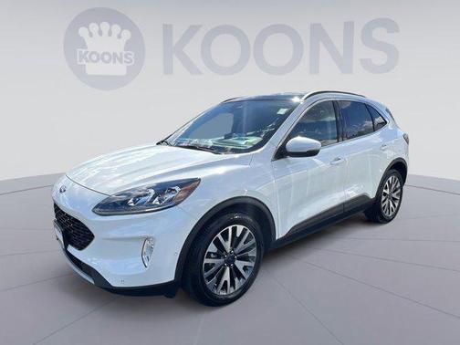 2020 Ford Escape Titanium