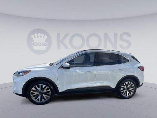 2020 Ford Escape Titanium
