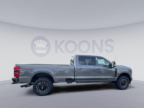 2025 Ford F-350 Platinum