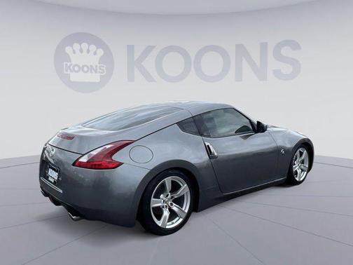 2018 Nissan 370Z Base