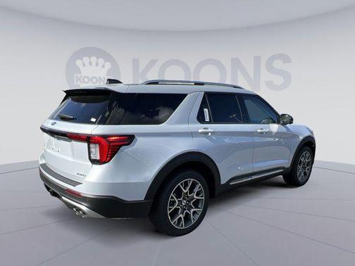 2025 Ford Explorer Platinum