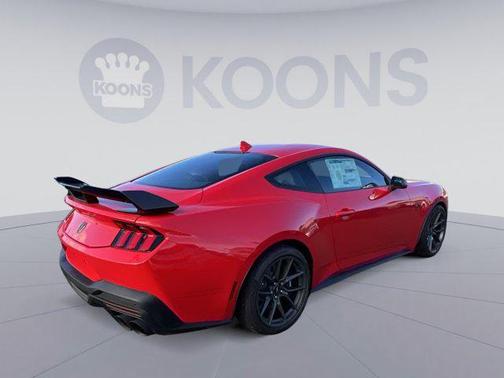 2025 Ford Mustang Dark Horse Fastback