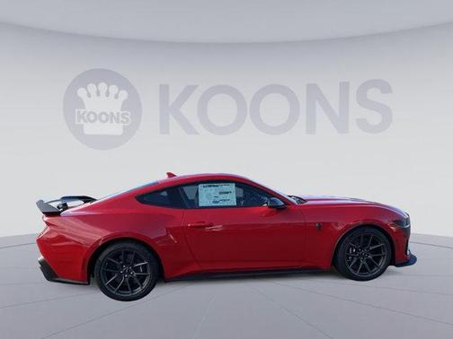 2025 Ford Mustang Dark Horse Fastback