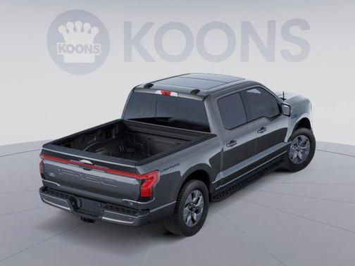 2025 Ford F-150 Lightning LARIAT