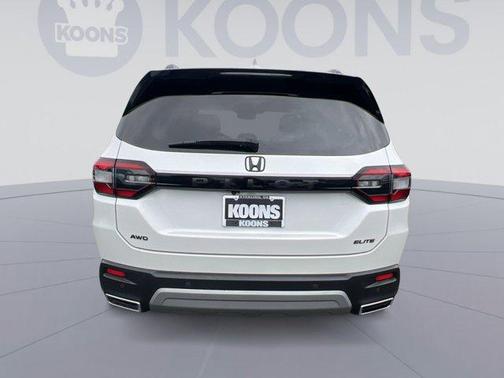 2025 Honda Pilot Elite
