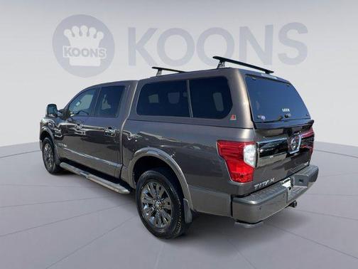 2017 Nissan Titan Platinum Reserve