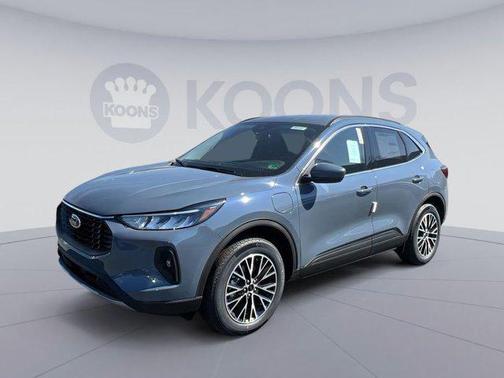 2025 Ford Escape PHEV SE