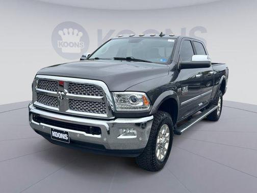 Granite Crystal Metallic Clearcoat 2018 RAM 2500 Laramie Crew Cab 4x4 6'4' Box
