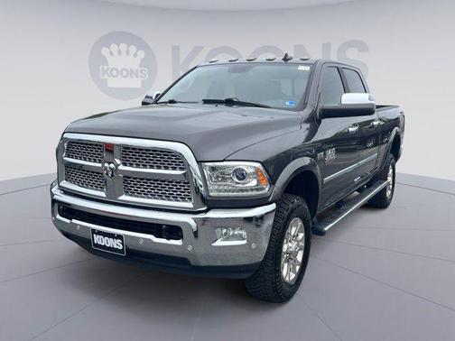 Granite Crystal Metallic Clearcoat 2018 RAM 2500 Laramie Crew Cab 4x4 6'4' Box