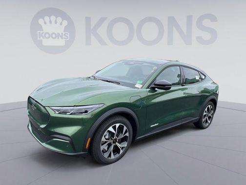 2025 Ford Mustang Mach-E Premium