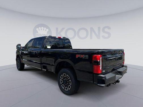 2025 Ford F-350 Platinum