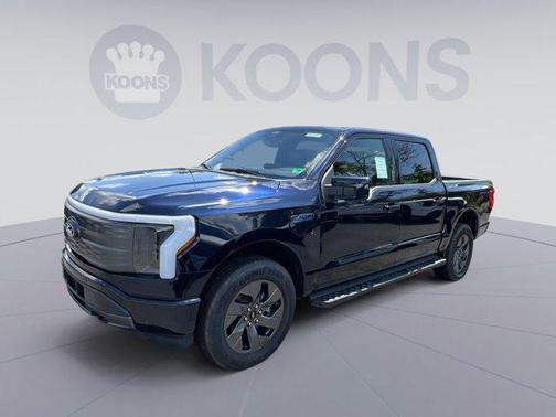 2025 Ford F-150 Lightning LARIAT