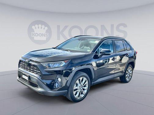 2019 Toyota RAV4 XLE Premium