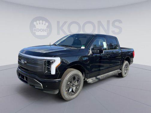 2025 Ford F-150 Lightning LARIAT