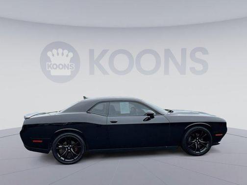 2018 Dodge Challenger SXT
