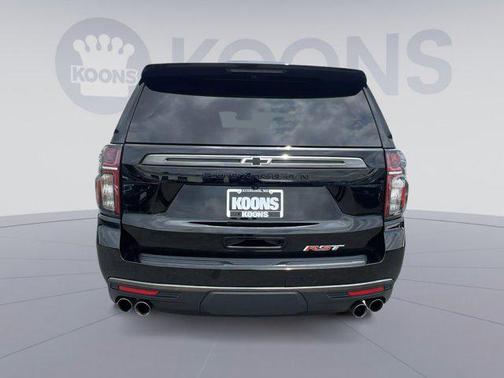 2022 Chevrolet Suburban RST