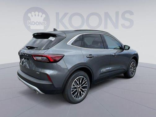 2025 Ford Escape SE