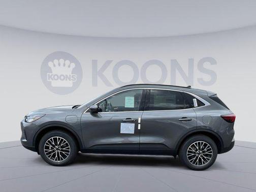 2025 Ford Escape SE
