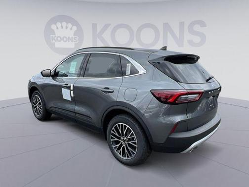 2025 Ford Escape SE