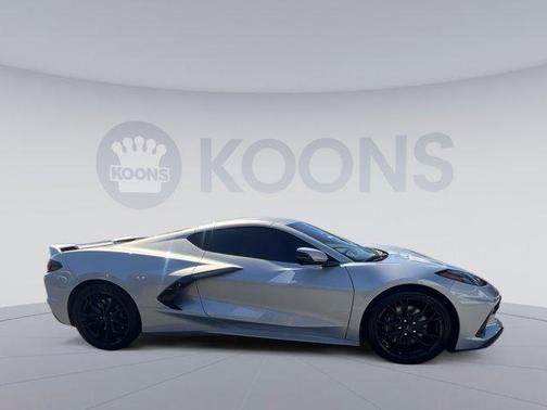 2023 Chevrolet Corvette Stingray w/2LT