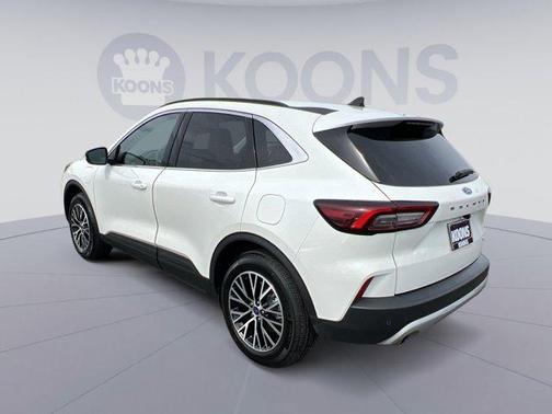 2025 Ford Escape PHEV SE