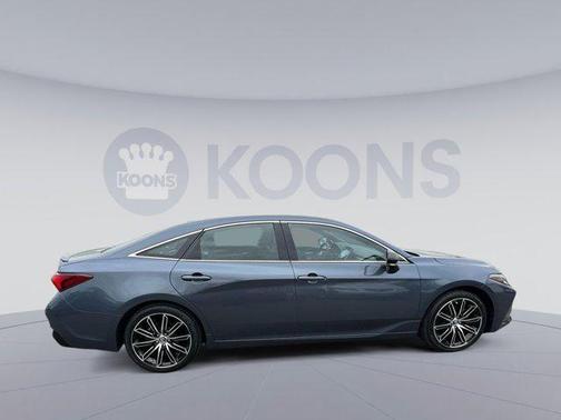 2019 Toyota Avalon XSE