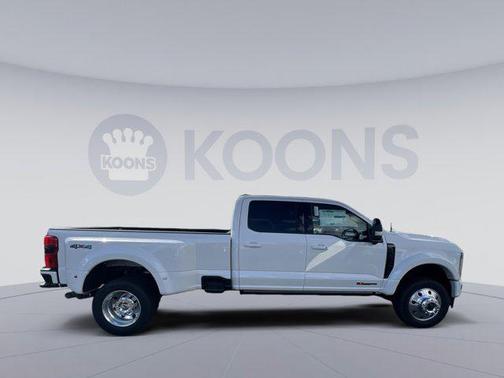 2026 Ford F-450 Platinum