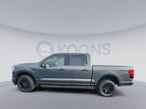 2025 Ford F-150 Lightning XLT