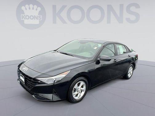 2021 Hyundai ELANTRA SE