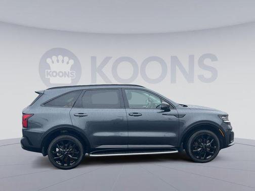 2022 Kia Sorento SX