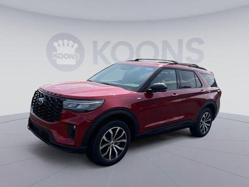 2025 Ford Explorer ST-Line