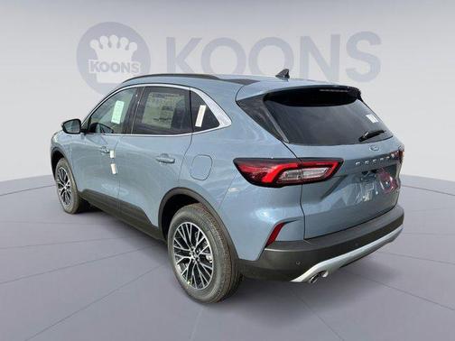 2025 Ford Escape SE