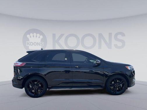 2024 Ford Edge ST