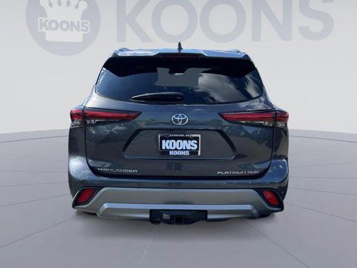 2021 Toyota Highlander Platinum