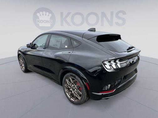 2025 Ford Mustang Mach-E GT