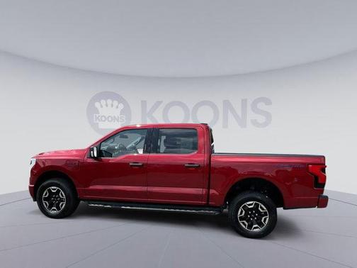 2023 Ford F-150 Lightning XLT