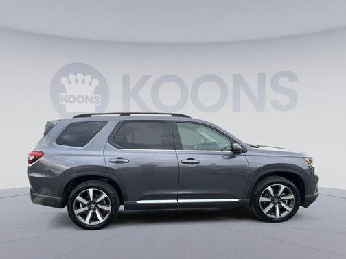 2024 Honda Pilot Touring 8-Passenger
