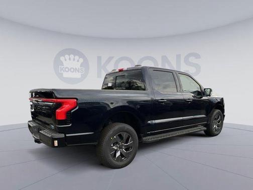 2025 Ford F-150 Lightning LARIAT