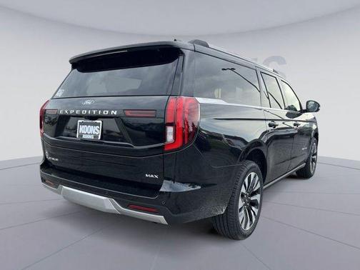 Agate Black Metallic 2026 Ford Expedition Max Platinum