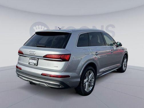 2021 Audi Q7 55 Premium Plus
