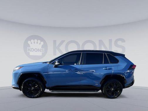 2022 Toyota RAV4 Hybrid SE