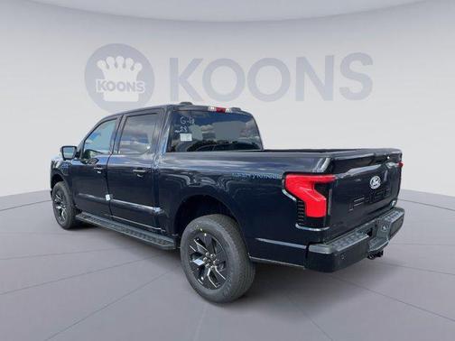 2025 Ford F-150 Lightning Flash