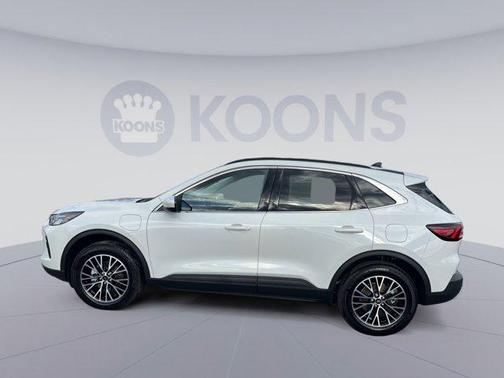 2025 Ford Escape PHEV SE