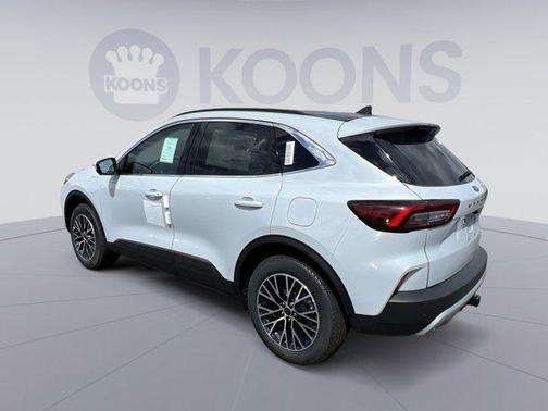 2025 Ford Escape SE
