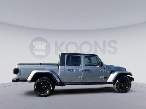 2021 Jeep Gladiator Willys 4x4
