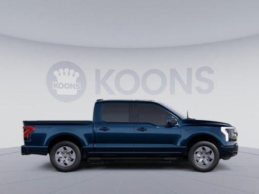 2025 Ford F-150 Lightning LARIAT